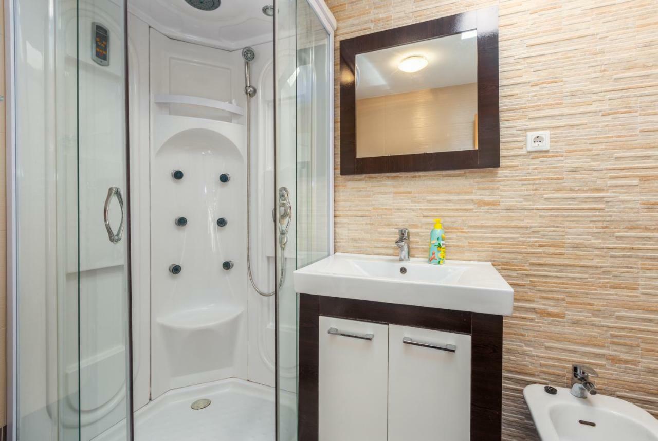 Apartman Maria Lussi *